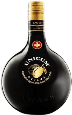 22,95 € Envío gratis | Licores Zwack Unicum Szilva Licor de Ciruelas Hungría Botella 70 cl