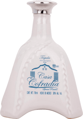 109,95 € Spedizione Gratuita | Tequila La Cofradía Cerámica Blanco Messico Bottiglia 70 cl