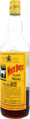 23,95 € Free Shipping | Blended Whisky White Horse Botella muy Mermada 1980's United Kingdom 75 cl Collector's Item Not for Consumption