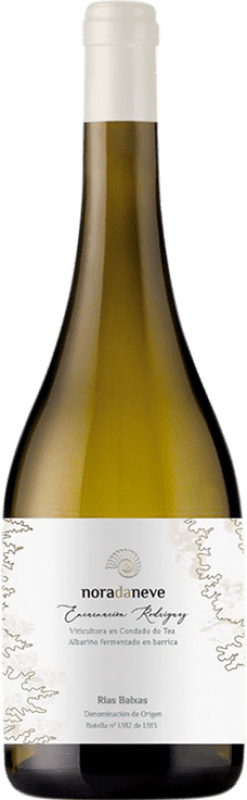 43,95 € Free Shipping | White wine Viña Nora Encarnación Rodríguez Nora da Neve D.O. Rías Baixas Galicia Spain Albariño Bottle 75 cl
