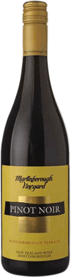 67,95 € 送料無料 | 赤ワイン Martinborough I.G. Marlborough マールボロ ニュージーランド Pinot Noir — ピノ・ノワール 75 cl