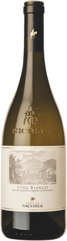 44,95 € Envío gratis | Vino blanco Nicosia Monte Gorna Cru Wines Vecchie Viti Bianco D.O.C. Etna Sicilia Italia Carricante, Catarratto Botella 75 cl