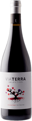 10,95 € Spedizione Gratuita | Vino Rosso Edetària Via Terra Selezione Giovane D.O. Terra Alta Catalogna Spagna Garnacha — Grenache 75 cl