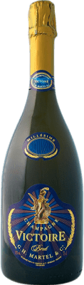 115,95 € Бесплатная доставка | Белое игристое вино G.H. Martel Cuvée Victoire Millésimé A.O.C. Champagne шампанское Франция Pinot Black, Chardonnay бутылка 75 cl