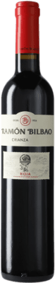 9,95 € Бесплатная доставка | Красное вино Ramón Bilbao Crianza — Крианса D.O.Ca. Rioja Ла-Риоха Испания Tempranillo — Темпранильо Средняя бутылка 50 cl