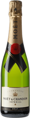 38,95 € Бесплатная доставка | Белое игристое Moët & Chandon Imperial брют Гранд Резерв A.O.C. Champagne Франция Pinot Black, Chardonnay, Pinot Meunier Половина бутылки 37 cl