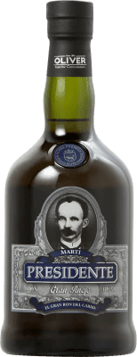 26,95 € 免费送货 | 朗姆酒 Oliver & Oliver Presidente Gran Añejo 多明尼加共和国 瓶子 70 cl