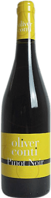 14,95 € Бесплатная доставка | Красное вино Oliver Conti Crianza — Крианса Каталония Испания Pinot Noir — Пино Нуар 75 cl