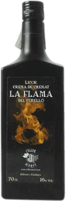 11,95 € Envío gratis | Crema de Licor La Flama. Cremat España Botella 70 cl