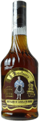 6,95 € Бесплатная доставка | Сладкое вино La Magallonera Испания 70 cl Canela — Корица, Mistela — Мистела