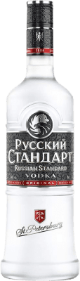 16,95 € Envío gratis | Vodka Russian Standard Rusia 70 cl