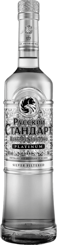 12,95 € Envio grátis | Vodca Russian Standard Platinum Federação Russa Garrafa 70 cl