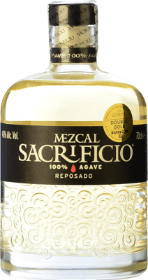 54,95 € Free Shipping | Mezcal Sacrificio. Reposado Mexico Bottle 70 cl
