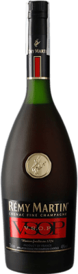 59,95 € Spedizione Gratuita | Cognac Rémy Martin V.S.O.P. Very Superior Old Pale A.O.C. Cognac Francia Bottiglia 70 cl