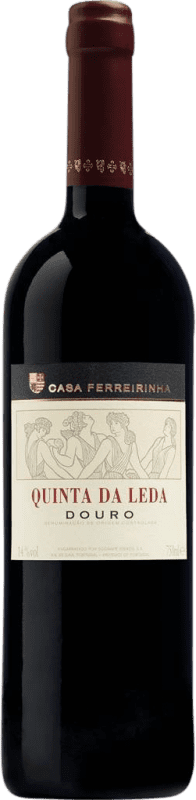 61,95 € Spedizione Gratuita | Vino rosso Sogrape Casa Ferreirinha Quinta da Leda Crianza I.G. Portogallo Portogallo Tempranillo, Touriga Franca, Touriga Nacional, Tinta Cão Bottiglia 75 cl