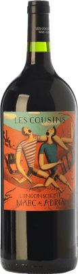 29,95 € Бесплатная доставка | Красное вино Les Cousins L'Inconscient старения D.O.Ca. Priorat Каталония Испания Merlot, Syrah, Grenache, Cabernet Sauvignon, Carignan бутылка Магнум 1,5 L