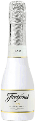 4,95 € Envio grátis | Espumante branco Freixenet Ice Semi-seco Semi-doce D.O. Cava Catalunha Espanha Macabeo, Xarel·lo, Chardonnay, Parellada Garrafa Pequena 20 cl