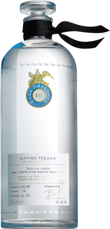444,95 € Envio grátis | Tequila Casa Dragones Sipping Blanco Jovem Jalisco México Garrafa 70 cl