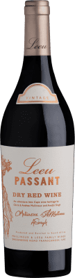75,95 € 免费送货 | 红酒 Mullineux Leeu Passant Dry Red Wine I.G. Stellenbosch 斯泰伦博斯 南非 Cabernet Sauvignon, Cabernet Franc, Cinsault 瓶子 75 cl