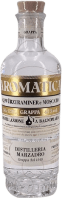 22,95 € Envío gratis | Grappa Marzadro Aromatica Gewürztraminer & Moscato Italia Botella Medium 50 cl