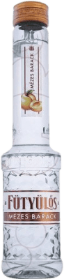 15,95 € Spedizione Gratuita | Liquori Fütyülös Mezes Barack Ungheria Bottiglia Medium 50 cl