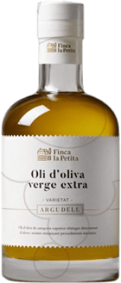 14,95 € Spedizione Gratuita | Olio d'Oliva Finca La Petita EVO Extra Vergine D.O. Empordà Catalogna Spagna Argudell Bottiglia Medium 50 cl