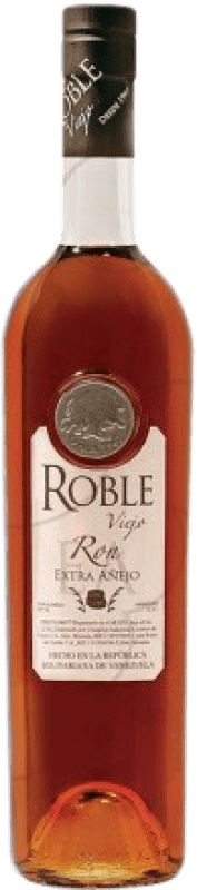 51,95 € Бесплатная доставка | Ром Roble Viejo Extra Añejo Венесуэла бутылка 70 cl