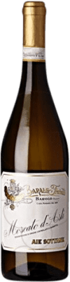 12,95 € Spedizione Gratuita | Spumante bianco Fratelli Barale Blanc D.O.C.G. Moscato d'Asti Italia Moscato di Grano Tenero Bottiglia 75 cl