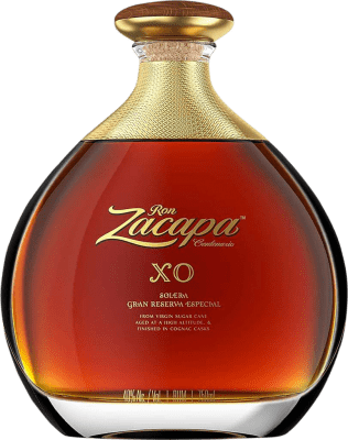 156,95 € Бесплатная доставка | Ром Zacapa Centenario Solera X.O. Extra Old Especial Гранд Резерв Гватемала бутылка 70 cl