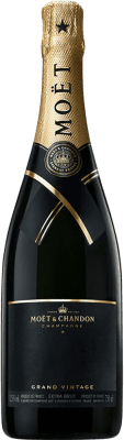 81,95 € Бесплатная доставка | Белое игристое Moët & Chandon Grand Vintage A.O.C. Champagne шампанское Франция Pinot Black, Chardonnay, Pinot Meunier бутылка 75 cl