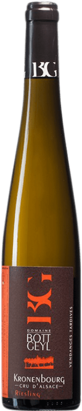 27,95 € Бесплатная доставка | Белое вино Bott-Geyl Kronenbourg V.T. A.O.C. Alsace Grand Cru Эльзас Франция Riesling бутылка Medium 50 cl