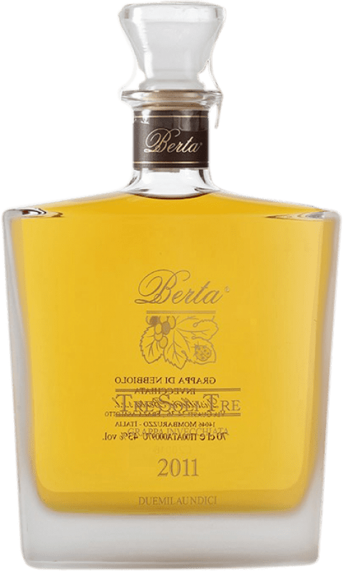 138,95 € Spedizione Gratuita | Grappa Berta Tre Soli Tre D.O.C. Piedmont Piemonte Italia Nebbiolo Bottiglia 70 cl