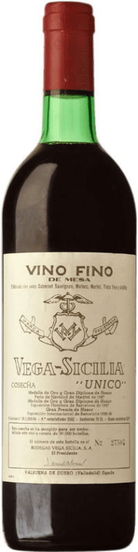 694,95 € Kostenloser Versand | Rotwein Vega Sicilia Único Große Reserve — Lange Reifung 1972 D.O. Ribera del Duero Kastilien und León Spanien Tempranillo, Merlot, Cabernet Sauvignon Flasche 75 cl