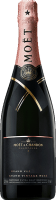 112,95 € Envio grátis | Espumante rosé Moët & Chandon Grand Vintage Rosé A.O.C. Champagne Champagne França Pinot Preto, Chardonnay, Pinot Meunier Garrafa 75 cl