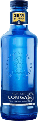 33,95 € Бесплатная доставка | Коробка из 12 единиц Вода Solán de Cabras Gas Vidrio Кастилия-Леон Испания бутылка 75 cl