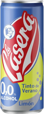45,95 € Envío gratis | Caja de 24 unidades Refrescos y Mixers La Casera Tinto de Verano Limón 0,0 España Lata 33 cl Sin Alcohol