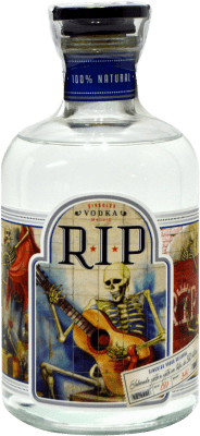 37,95 € Envío gratis | Vodka Singular Artesanos RIP España Botella Medium 50 cl