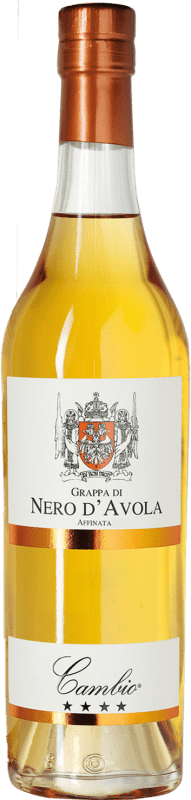 43,95 € Envio grátis | Grappa Berta Cambio Cascina Piemonte Itália Nero d'Avola Garrafa Medium 50 cl